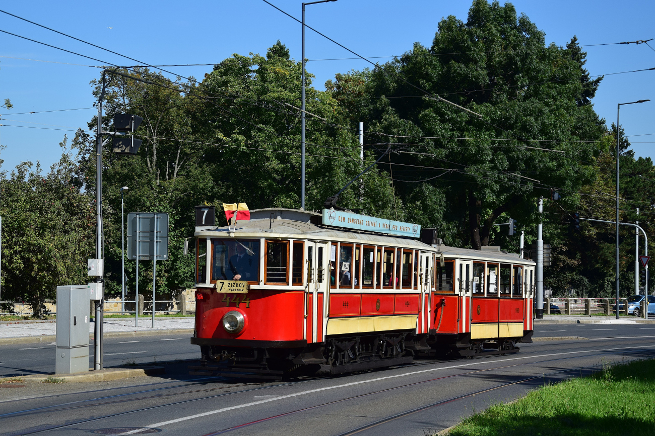 Praga, Ringhoffer DSM Nr 444; Praga — 150th anniversary of Prague's urban transport