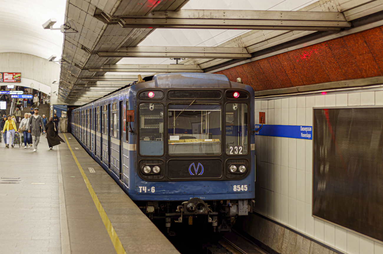 Санкт-Петербург, 81-717 (ЛВЗ) № 8545