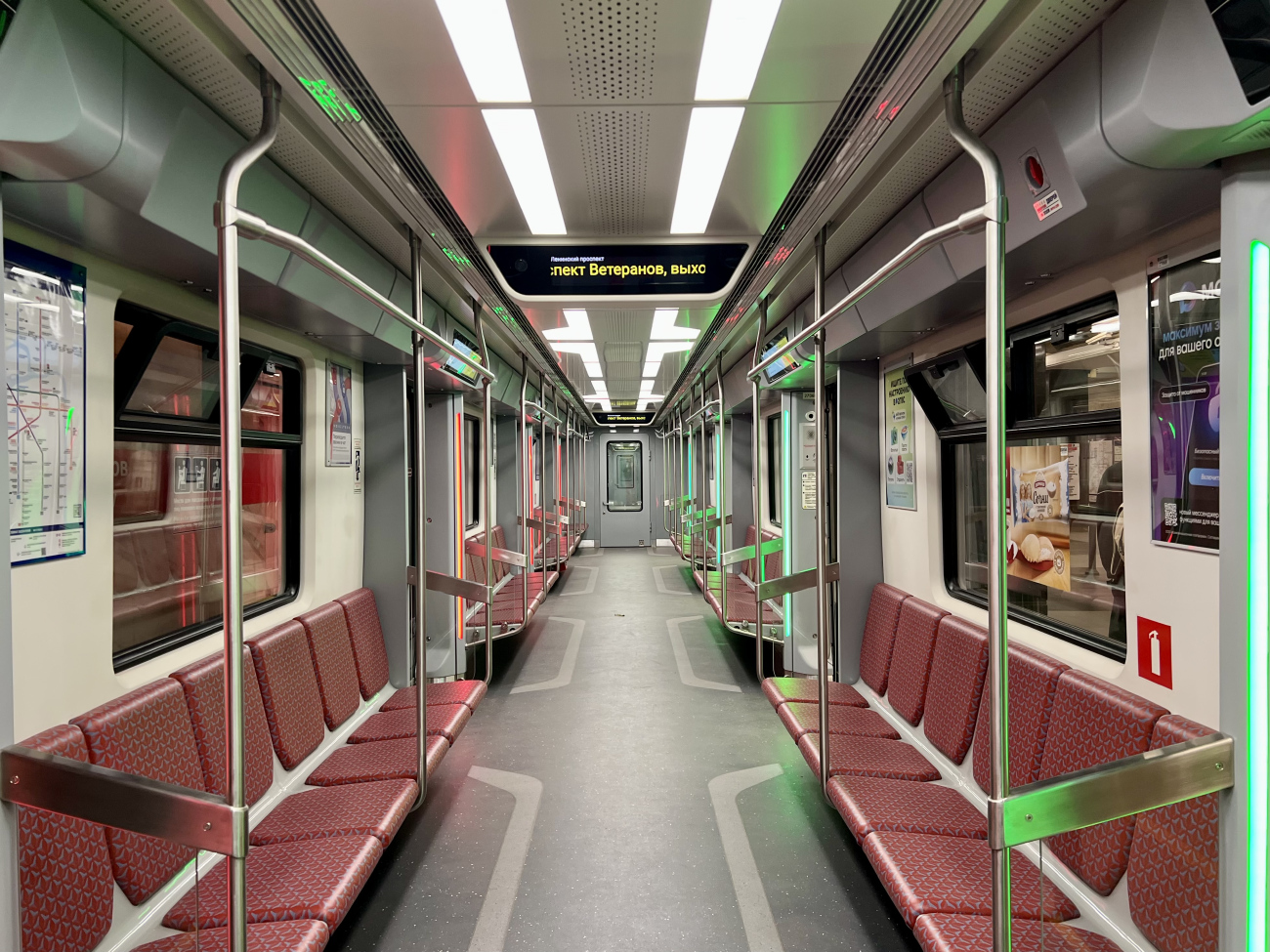 Sankt Peterburgas, 81-727.1 "Baltiets" nr. 27068