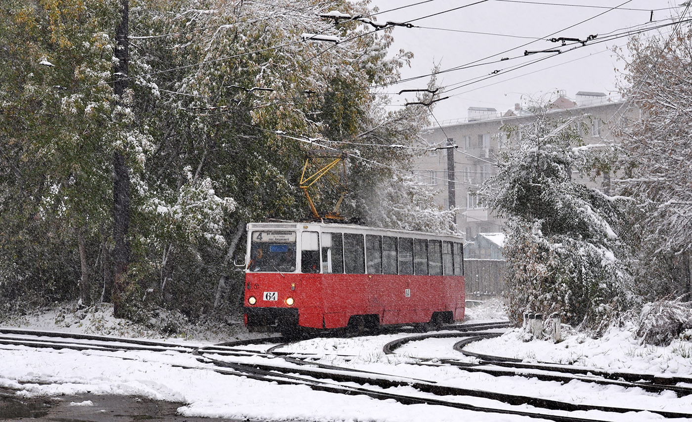 Омск, 71-605 (КТМ-5М3) № 64 Омск, 71-605 (КТМ-5М3) № 64