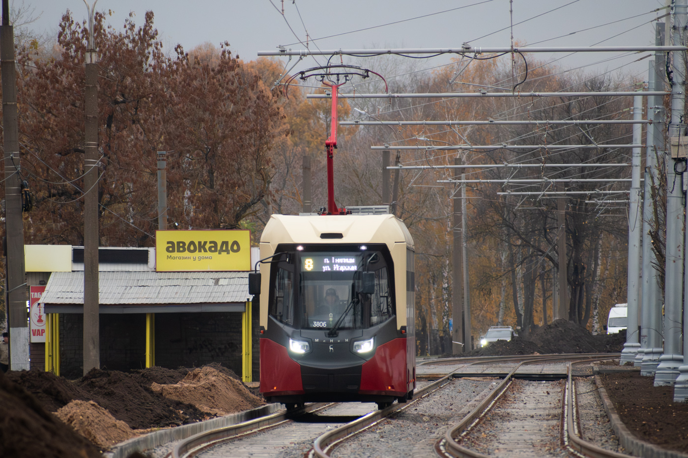 Nizhny Novgorod, BKM T811 "MiNiN" č. 3806