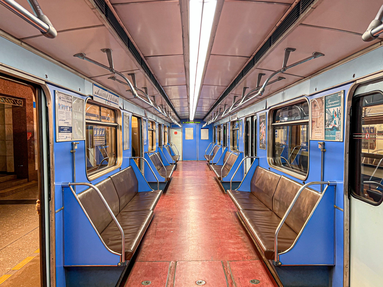 Sanktpēterburga, 81-717 (MMZ) № 9050