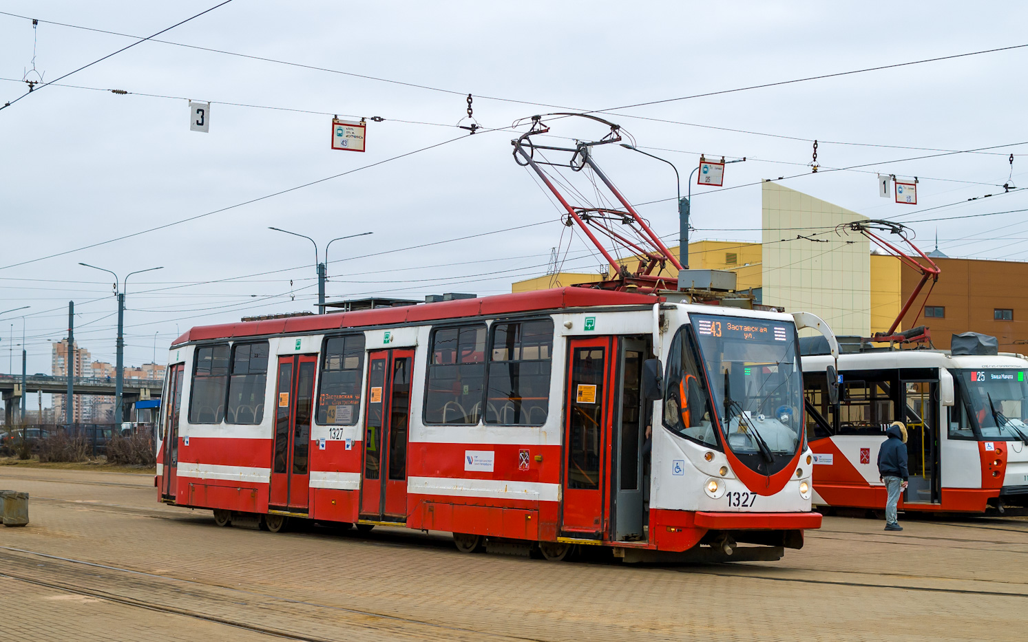 Санкт-Петербург, 71-134А (ЛМ-99АВН) № 1327 Санкт-Петербург, 71-134А (ЛМ-99АВН) № 1327