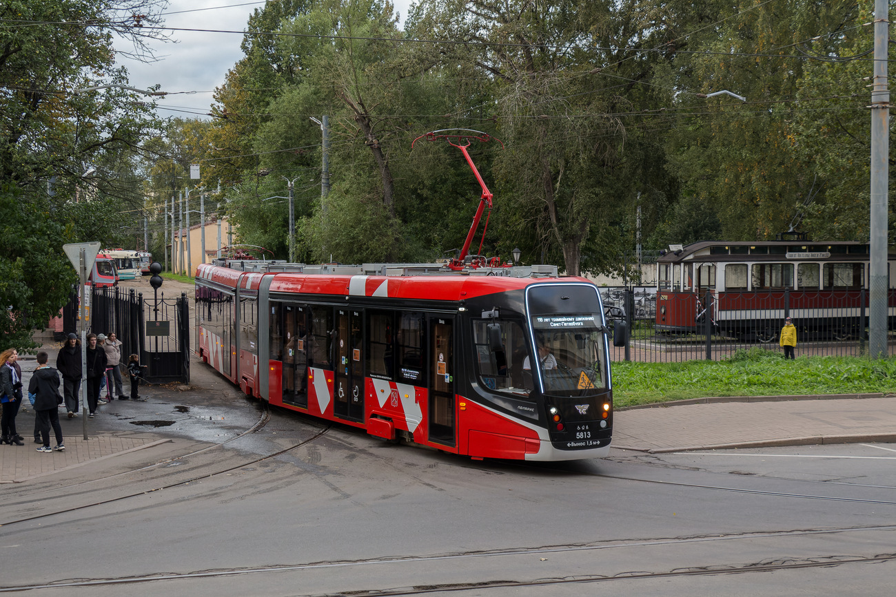Санкт-Петербург, 71-638-02 «Поларис» № 5813; Санкт-Петербург — Выставка вагонов на 118-летие трамвая Санкт-Петербург, 71-638-02 «Поларис» № 5813; Санкт-Петербург — Выставка вагонов на 118-летие трамвая