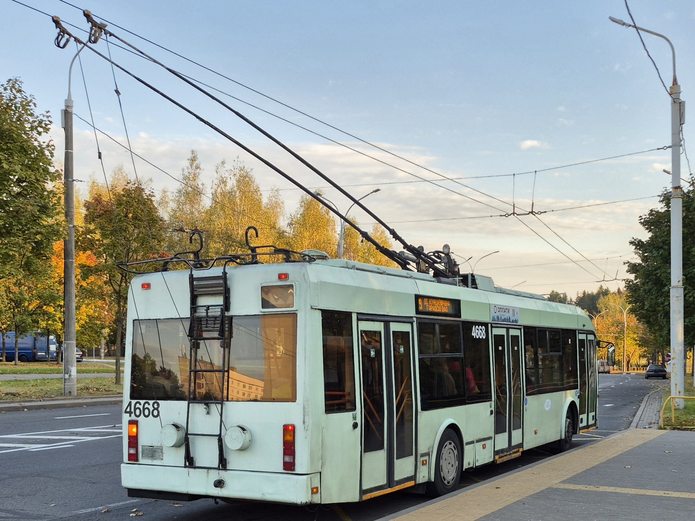 Минск, БКМ 321 № 4668