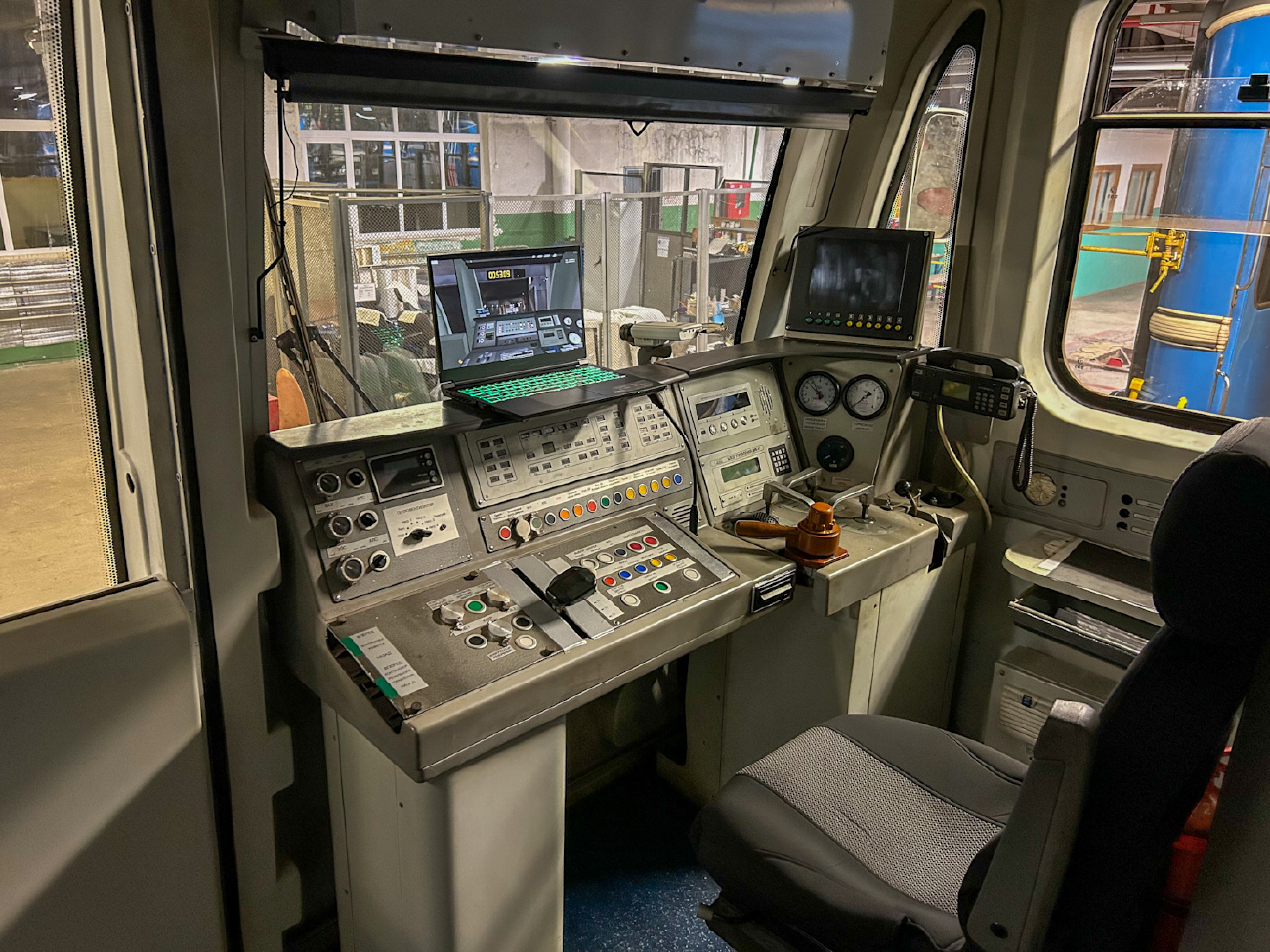 Екатеринбург, 81-717.6 № 27048