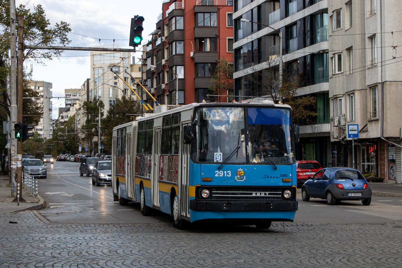 Sofia, Ikarus 280.92 № 2913