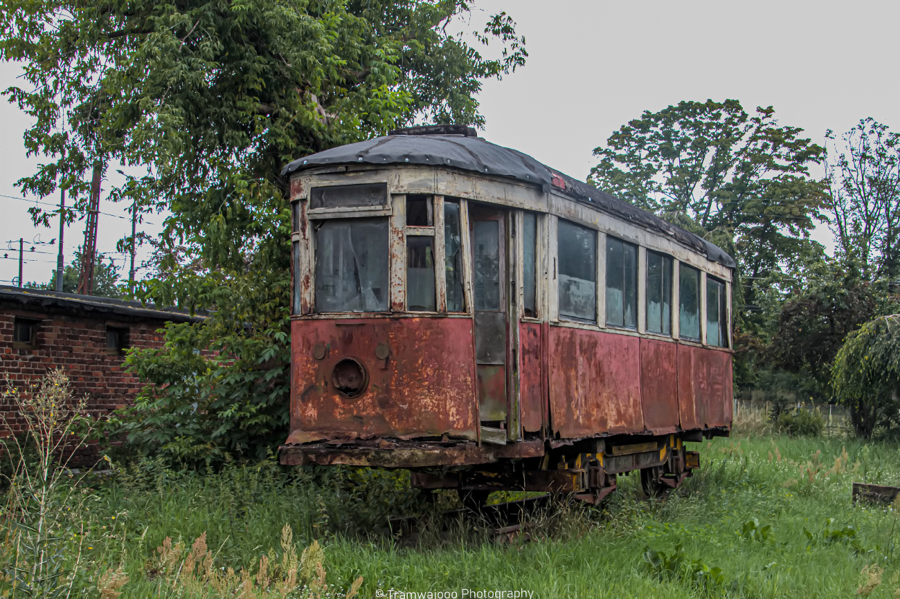 羅茲 — Brus depot