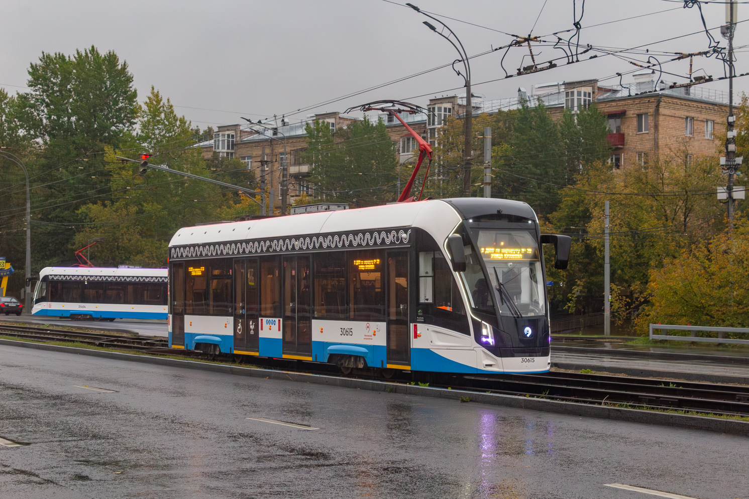 Moskva, 71-911EM “Lvyonok” č. 30615