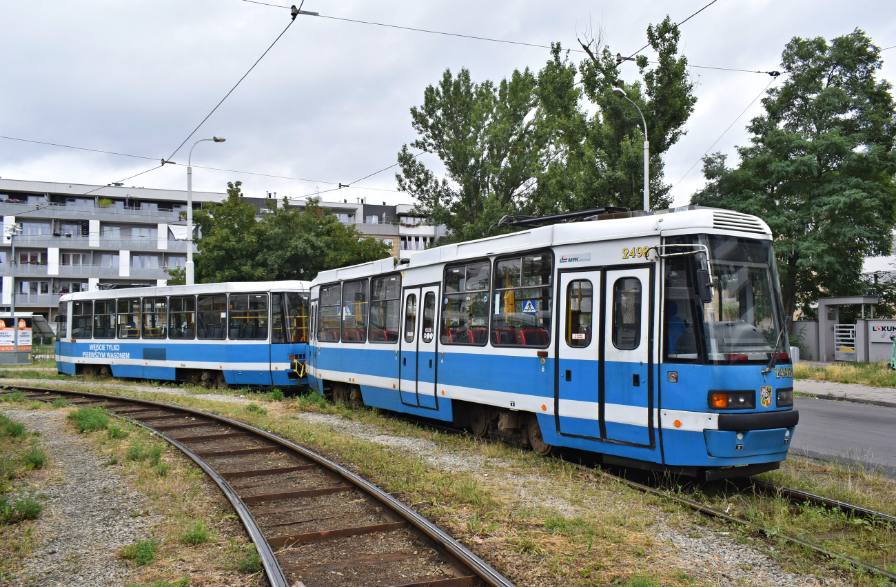 Вроцлав, Konstal 105NWr № 2498