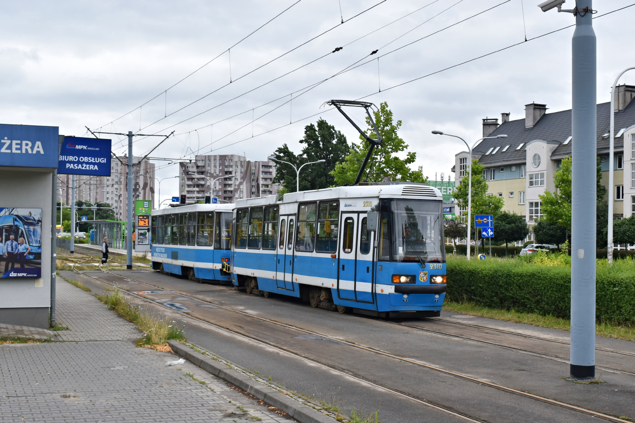 Вроцлав, Konstal 105NWr № 2310
