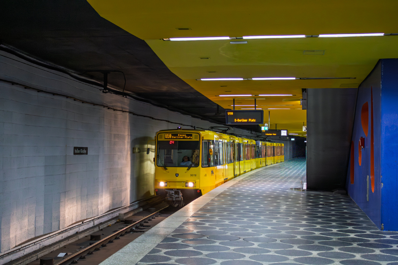 Эссен – Мюльхайм-ан-дер-Рур, Duewag B100S № 5016