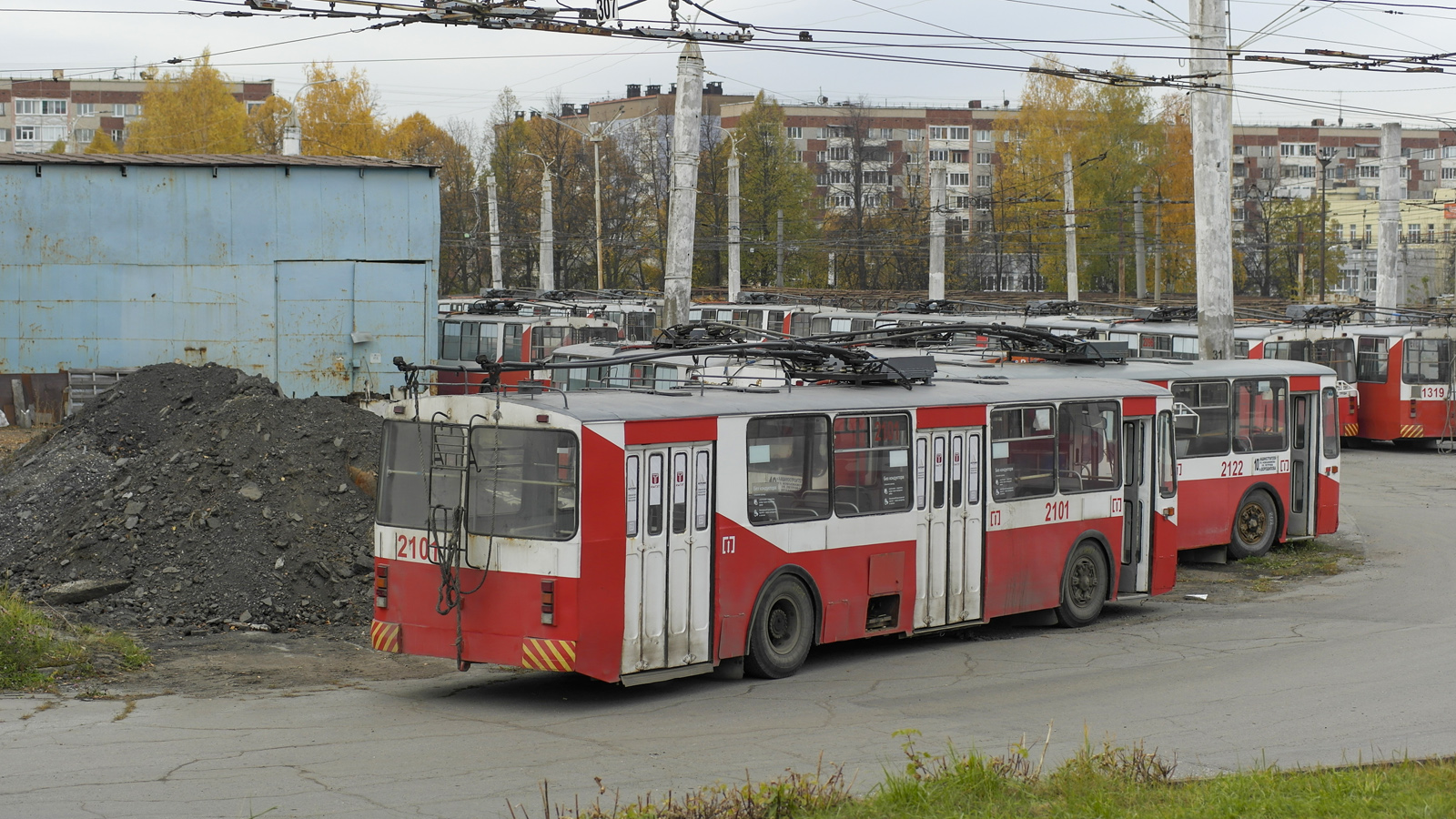 Ischewsk, ZiU-682V-012 [V0A] Nr. 2101; Ischewsk — Trolleybus deport # 1