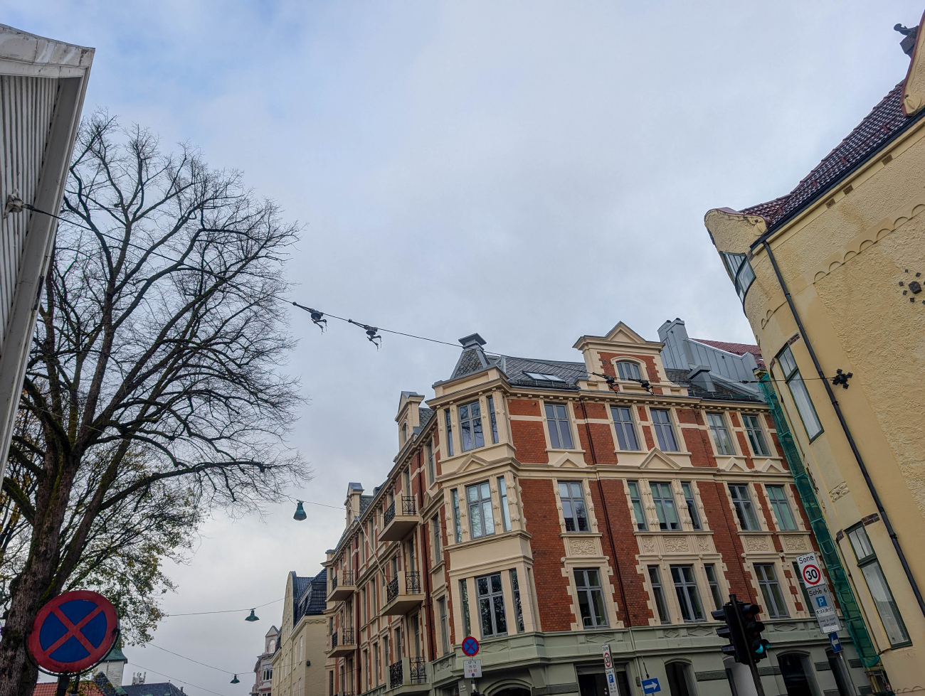 Bergen — Trolleybus Lines and Infrastructure