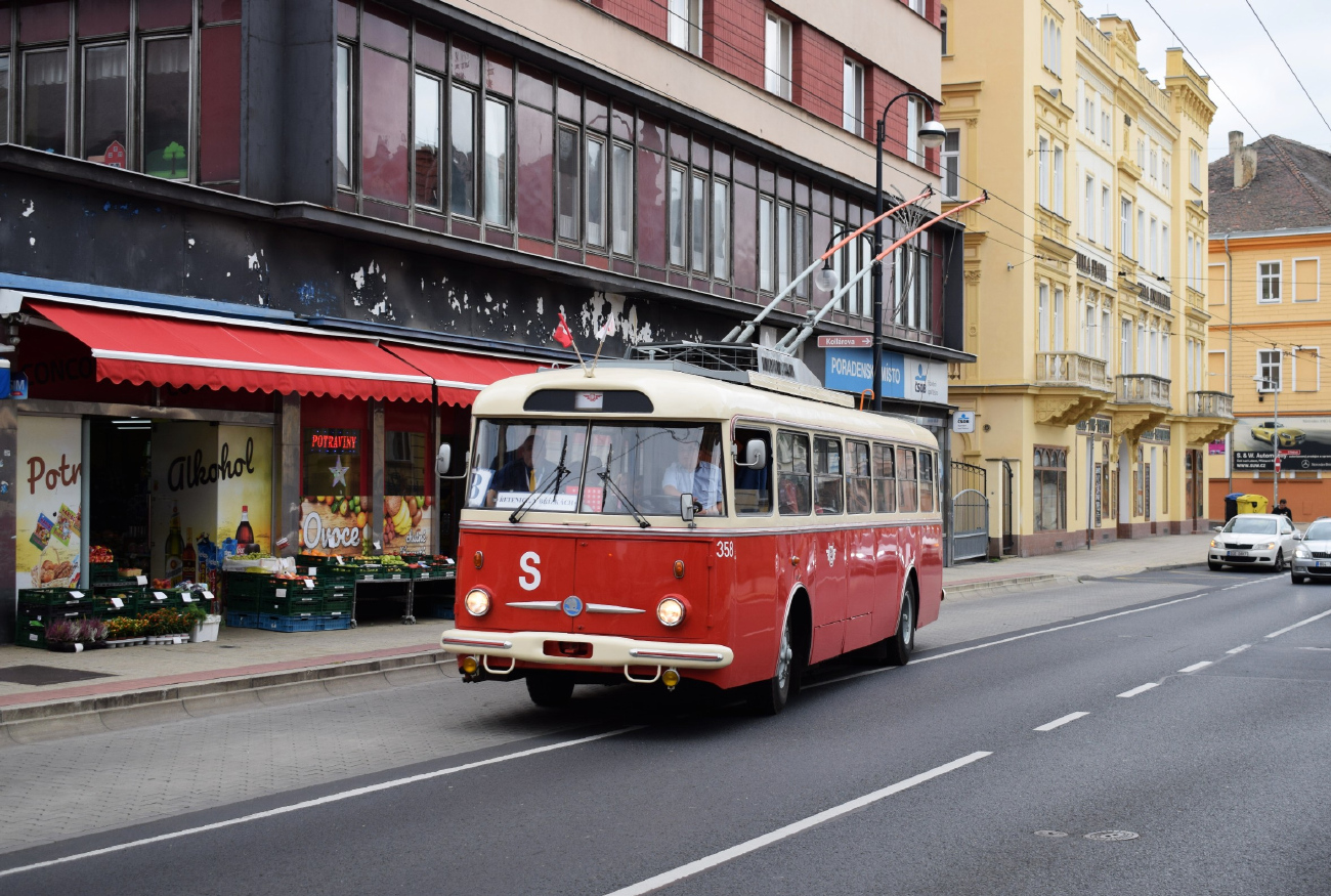 Pardubice, Škoda 9TrHT28 # 358; Teplice — Anniversary: 130 years of electric rails in Teplice (27.09.2025); Teplice — Trolleybuses of other cities
