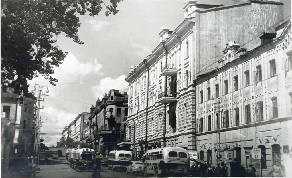 Vladivostok — Historic Photos — Tramway (1946-1970)