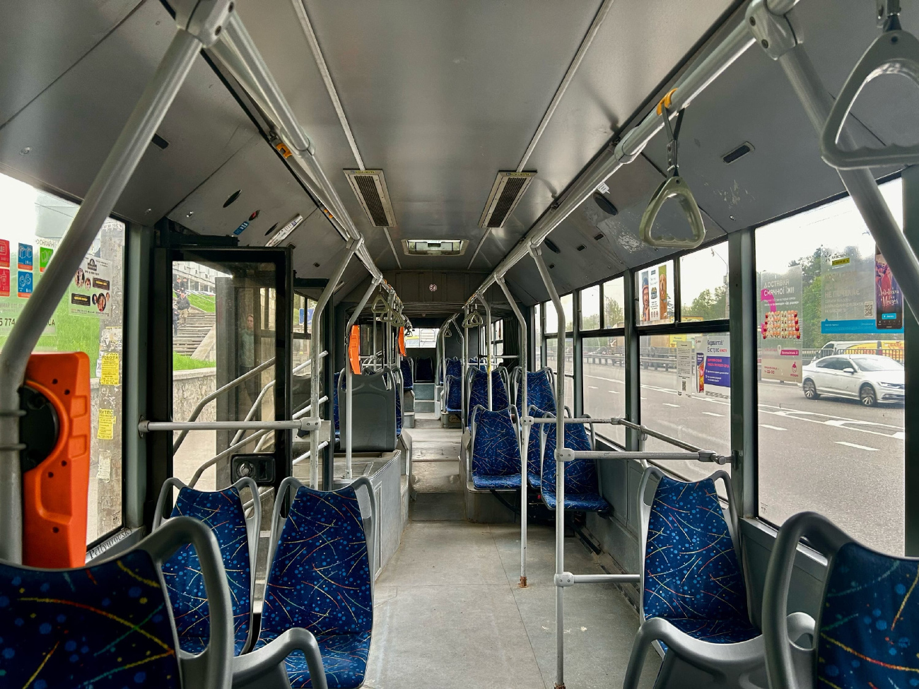 Kiev, LAZ E301D1 # 2659