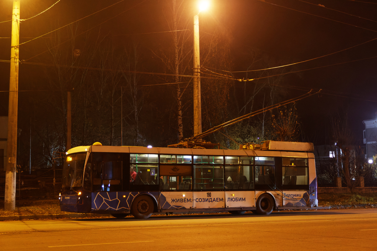 Березники, Тролза-5265.00 «Мегаполис» № 190