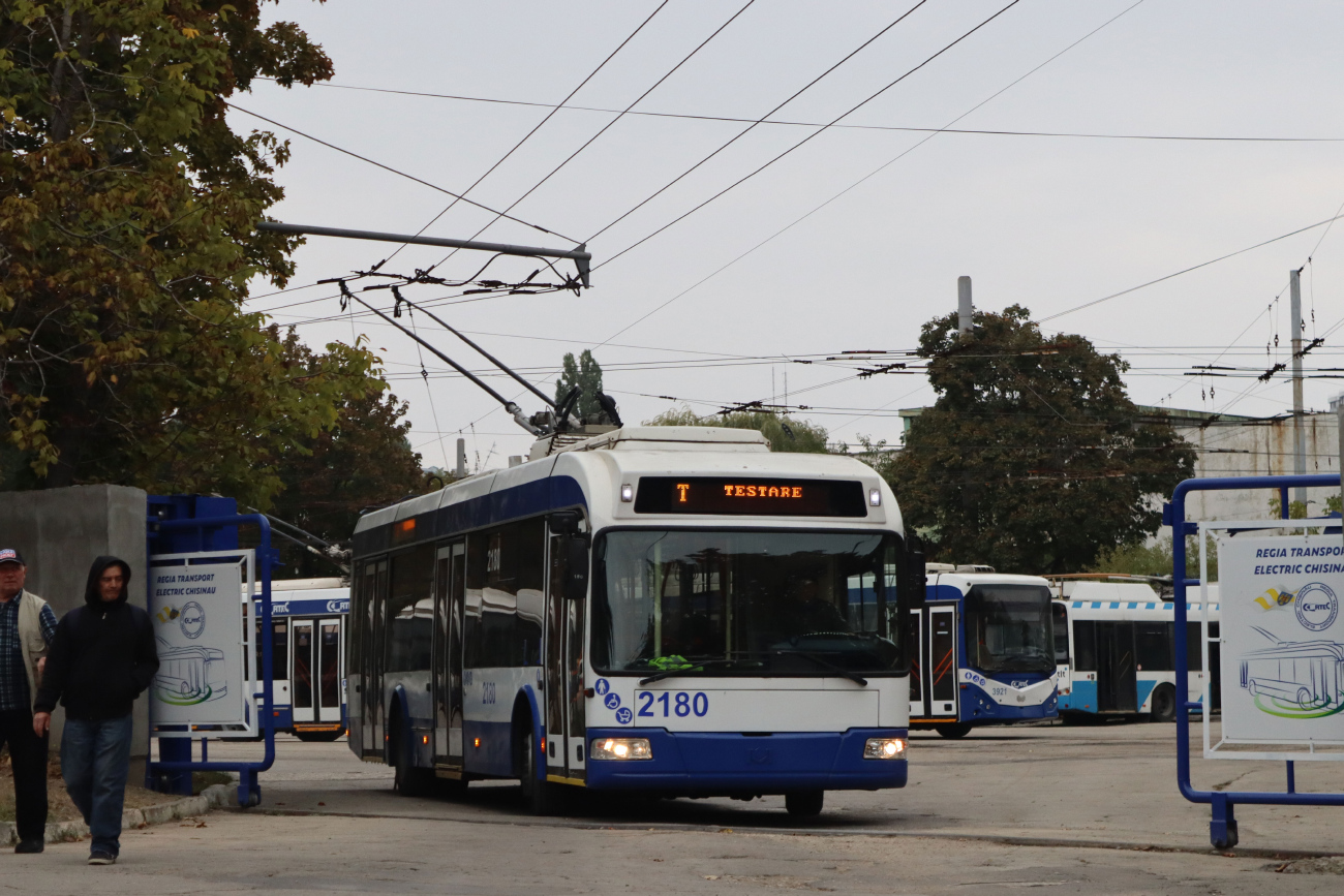 Chișinău, BKM 321 č. 2180