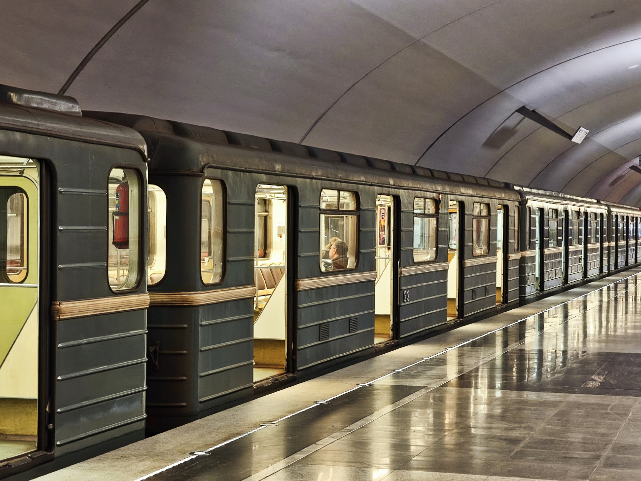 Москва, 81-714.5М (МВМ) № 1212