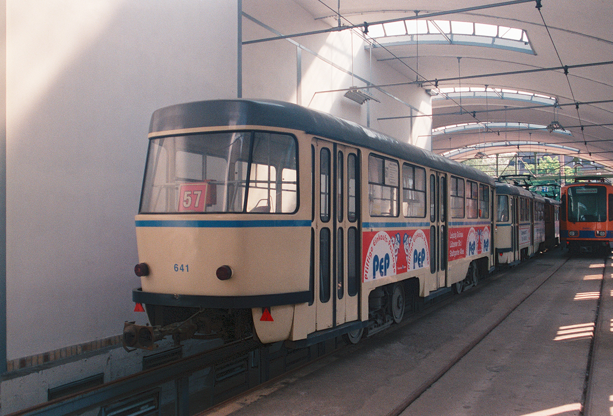 萊比錫, Tatra B4D # 641; 萊比錫 — Old photos