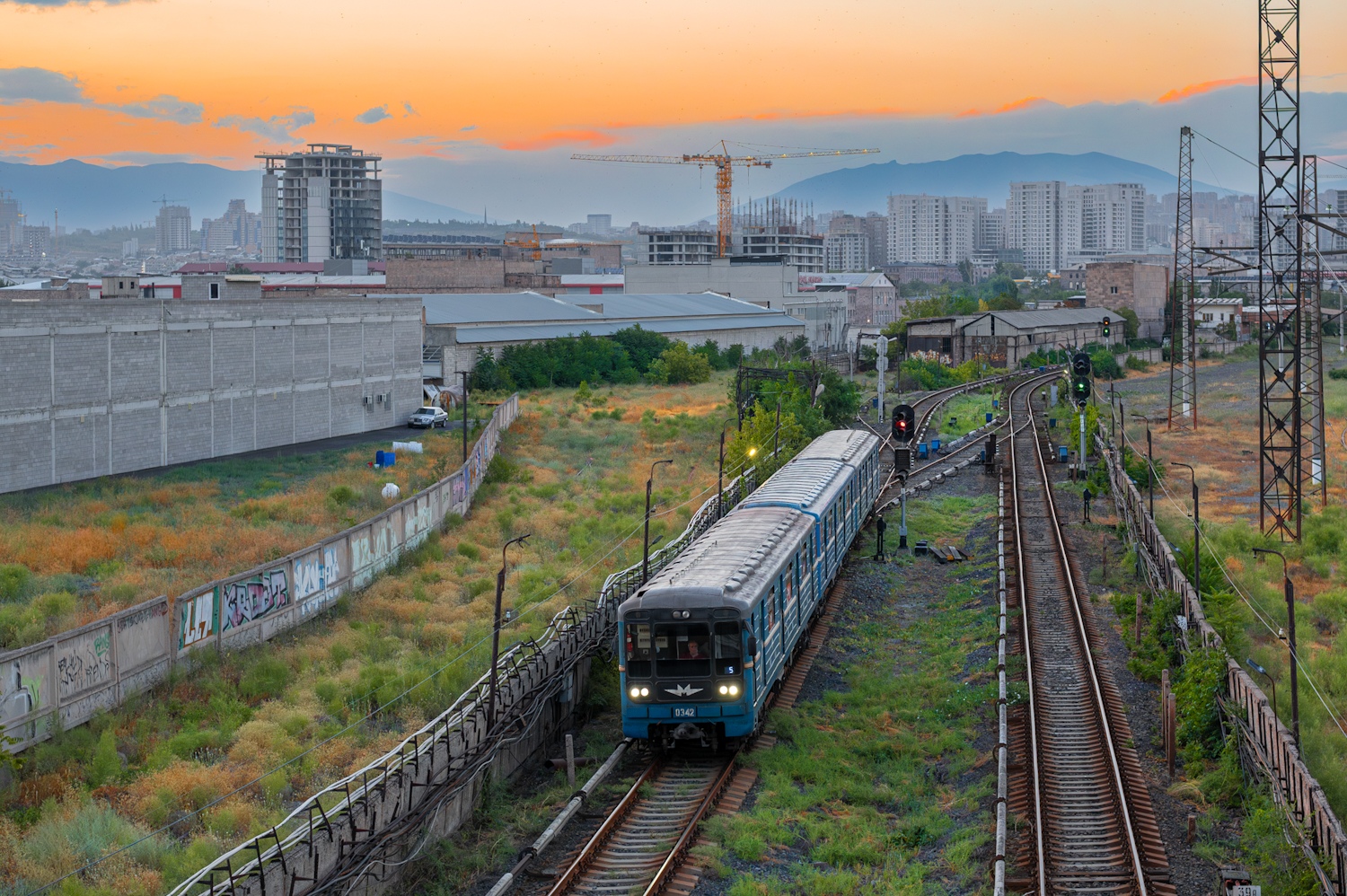 Ереван, 81-717.5 (ММЗ/МВМ) № 0342