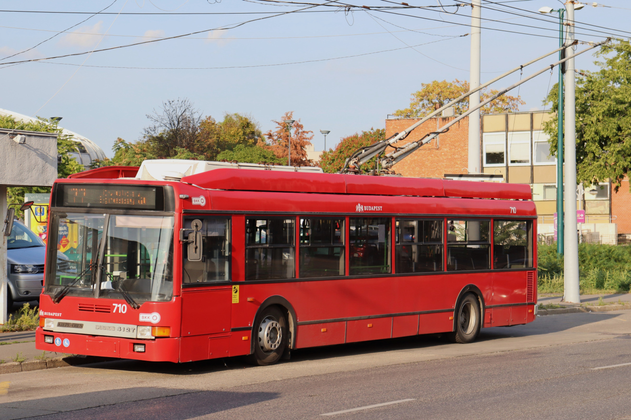 Будапешт, Ikarus 412.81 № 710