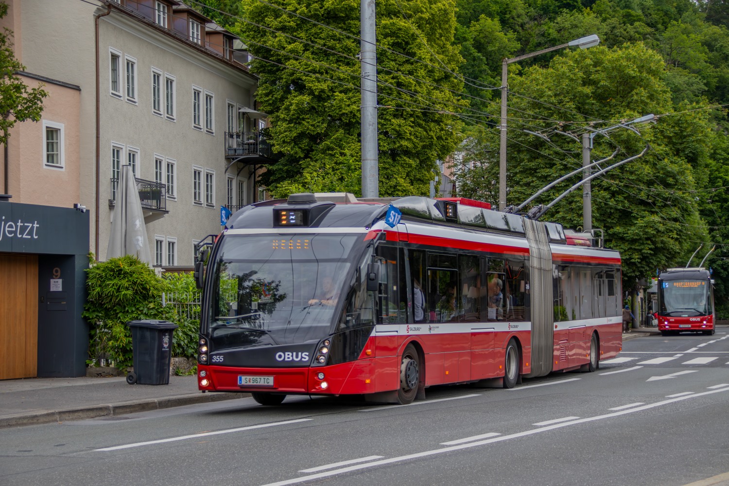 Salzburg, Solaris Trollino III 18 AC MetroStyle Nr. 355