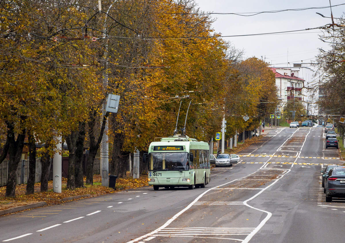 Минск, БКМ 321 № 4671
