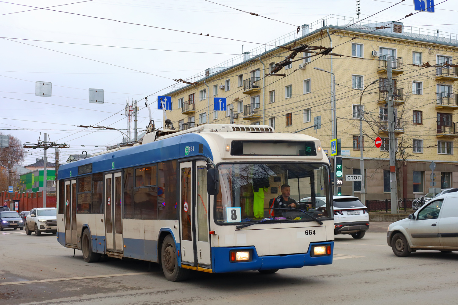 Киров, БКМ 321 № 664