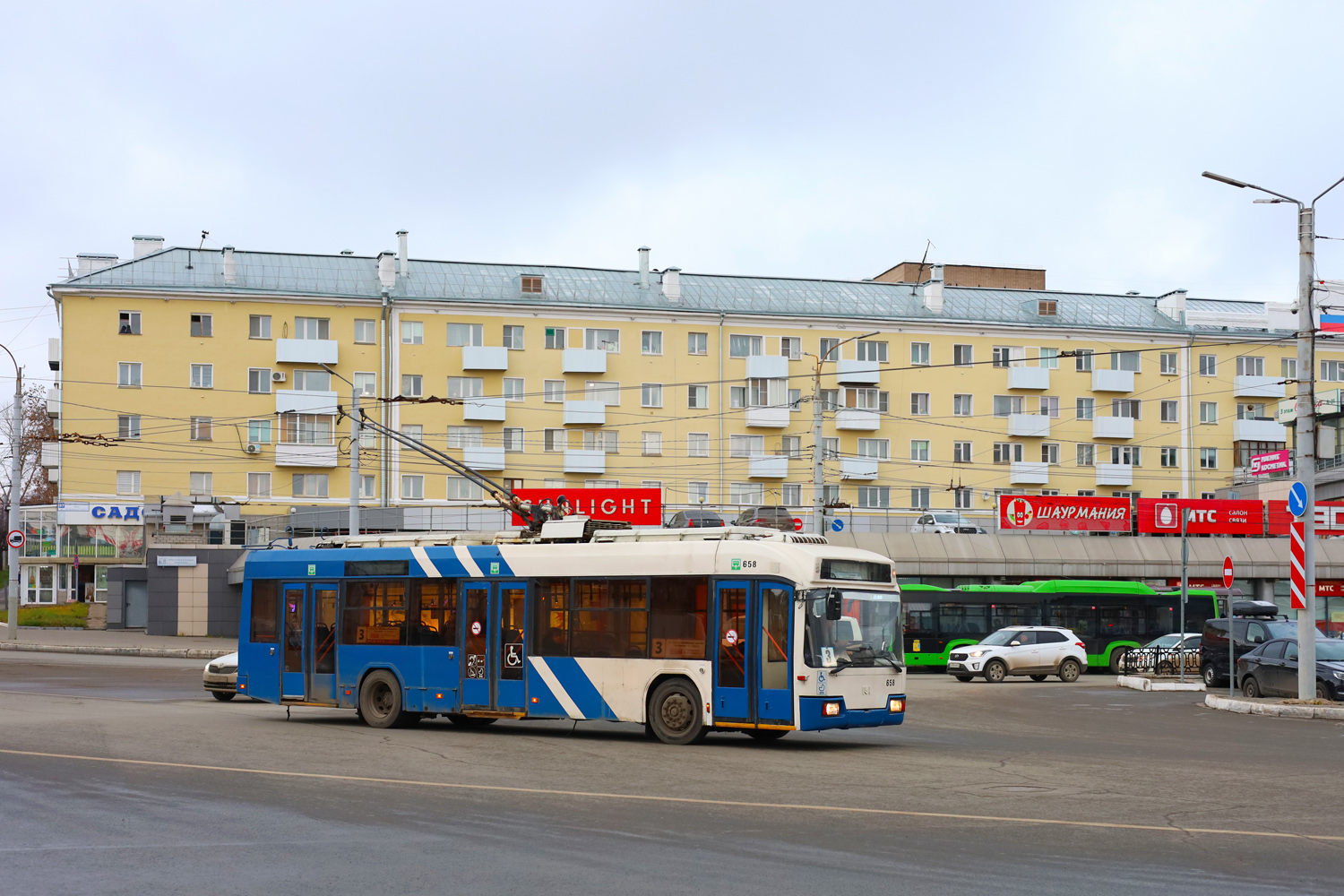 Киров, БКМ 321 № 658