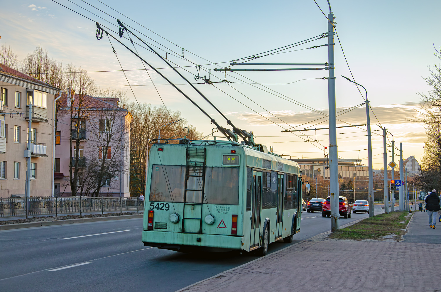 明斯克, BKM 32102 # 5429