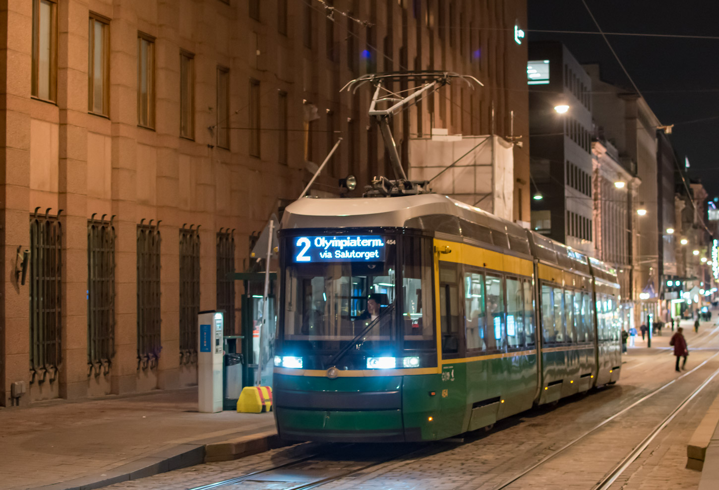 Хельсинки — Эспоо, Škoda ForCity Smart Artic MLNRV3 № 454