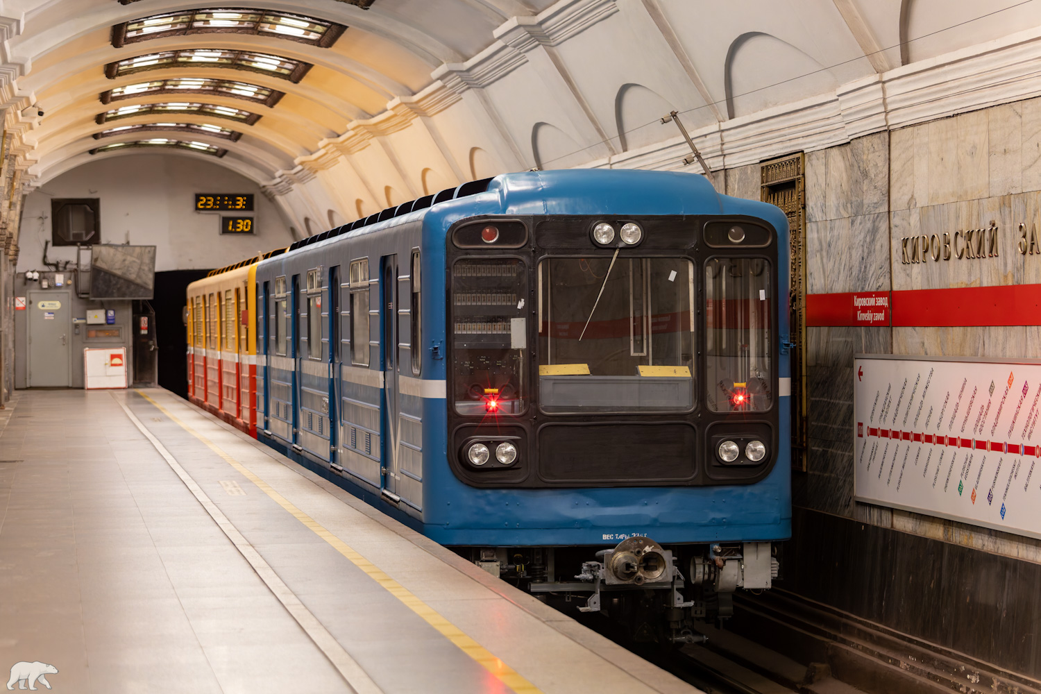 სანქტ-პეტერბურგი, 81-717 (LVZ) № 8692
