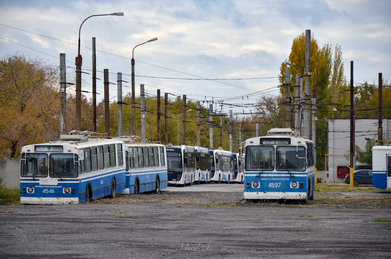 Волгоград, ЗиУ-682 (ВЗСМ) № 4597; Волгоград, ЗиУ-682Г [Г00] № 4546
