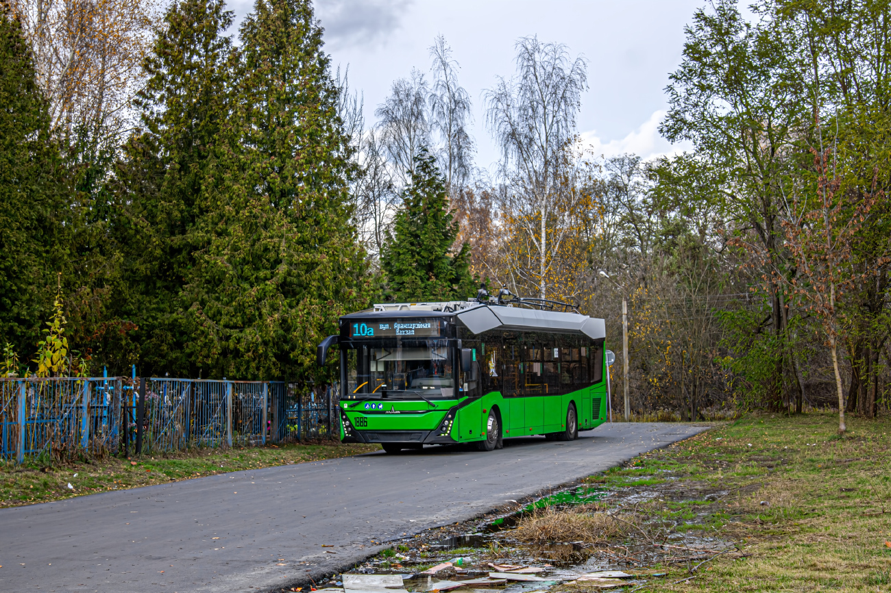 Homel, MAZ-303Т20 Nr. 1886; Homel — Traffic on sections using autonomous running