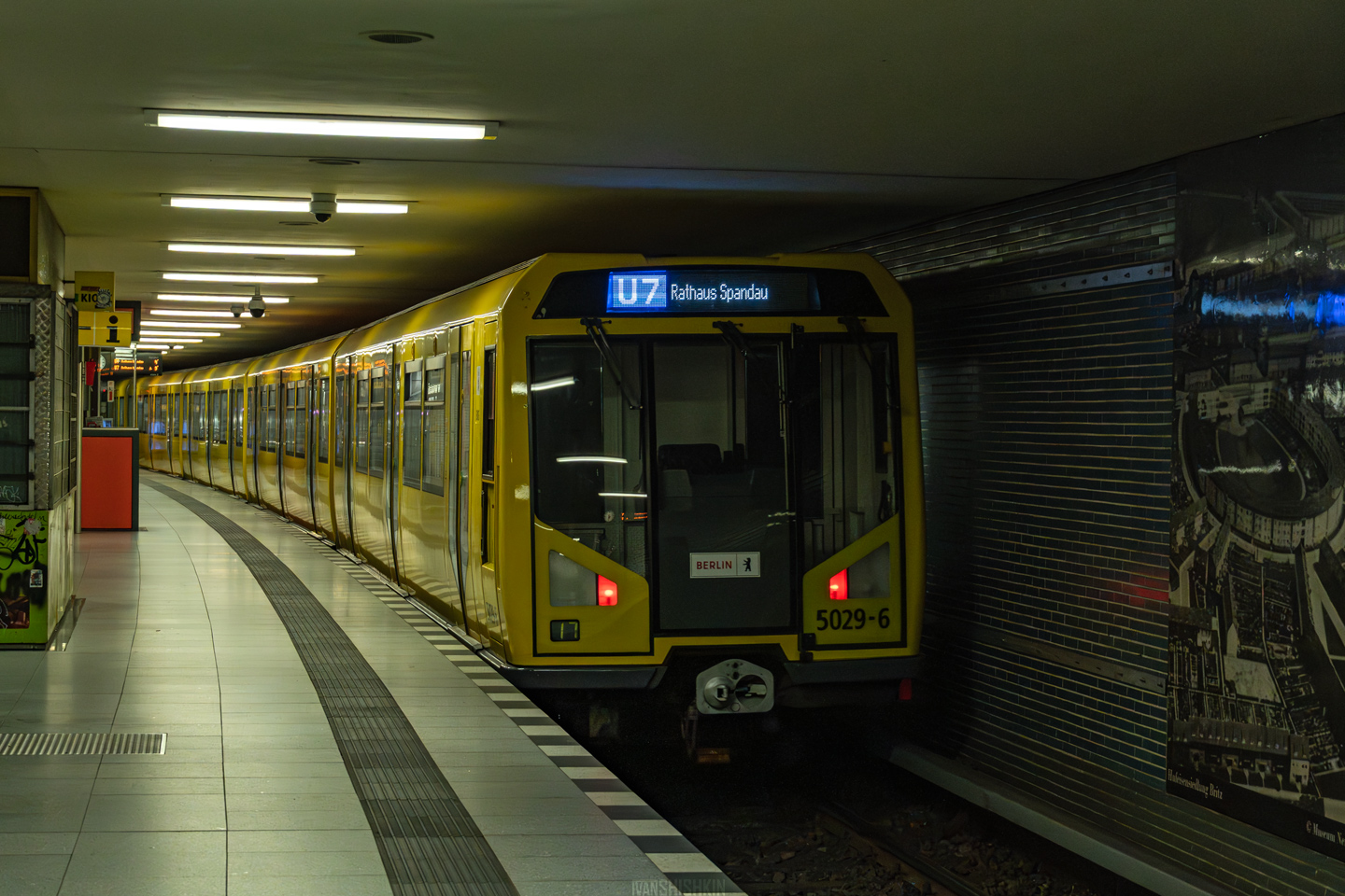 Берлин, BVG H01 № 5029-6