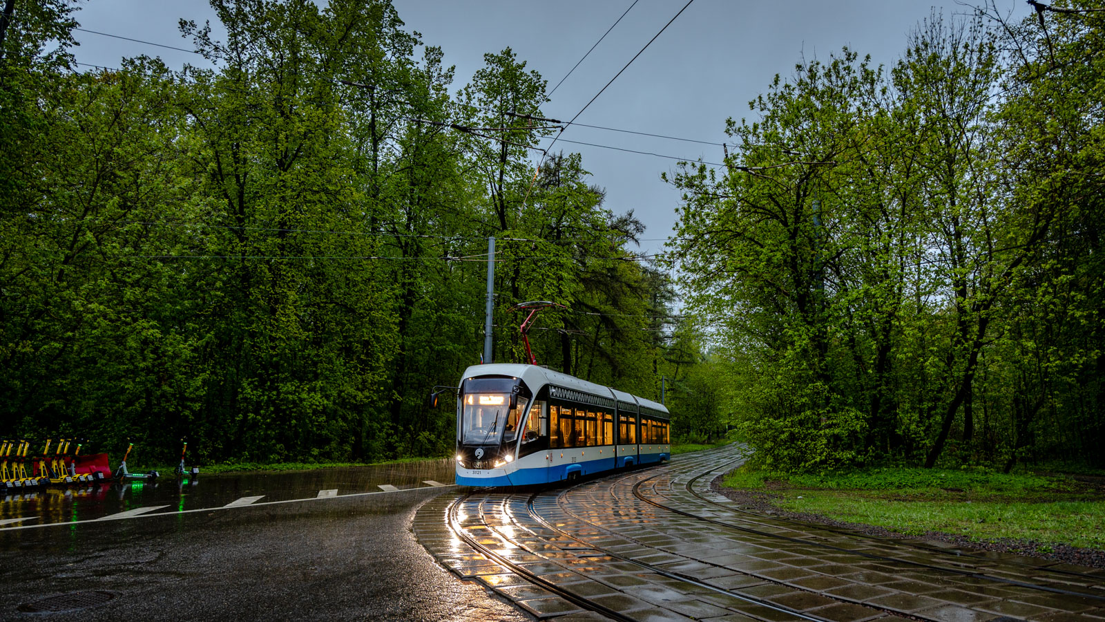 Москва, 71-931М «Витязь-М» № 31121