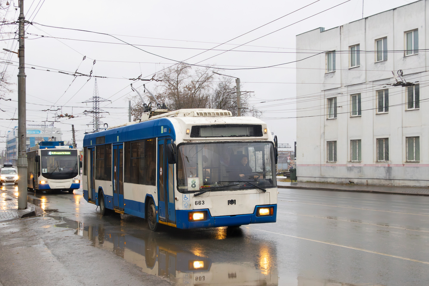 Киров, БКМ 321 № 663