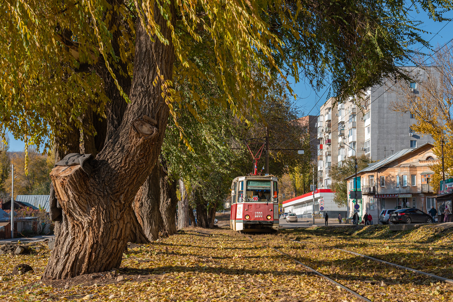 Саратов, 71-605 (КТМ-5М3) № 1200