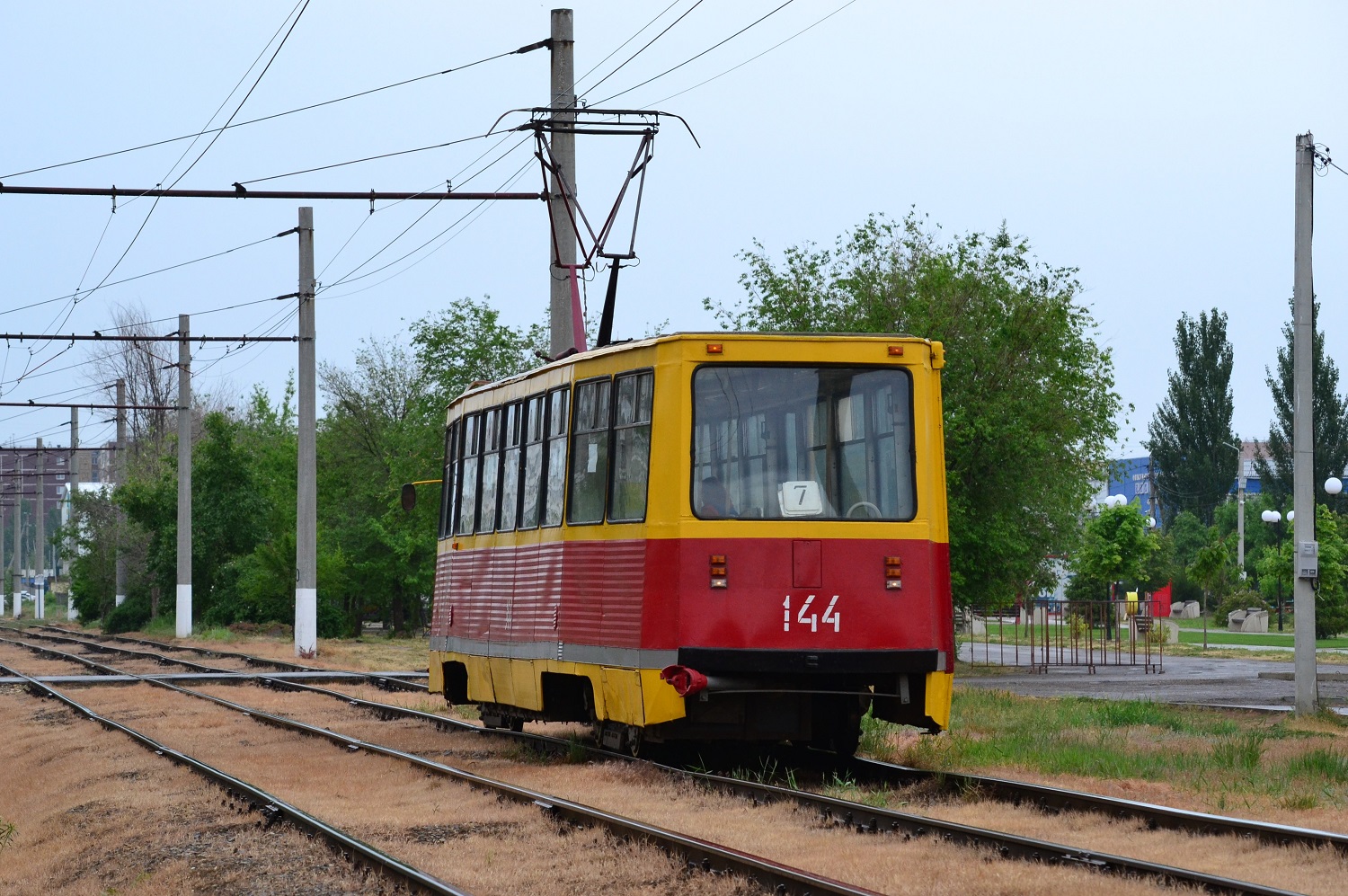 Волжский, 71-605 (КТМ-5М3) № 144