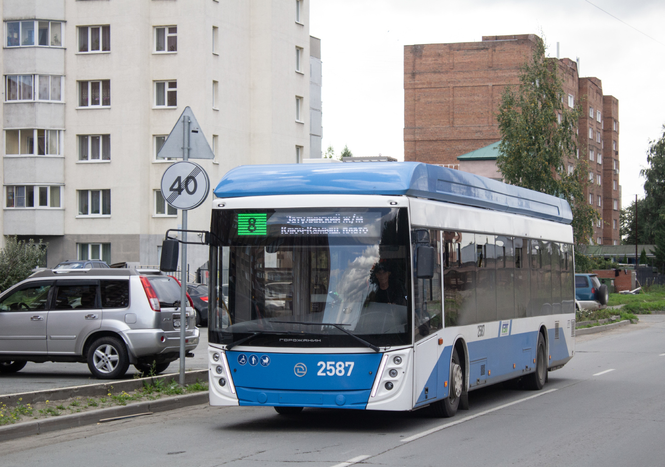 Новосибирск, УТТЗ-6241.01 «Горожанин» № 2587