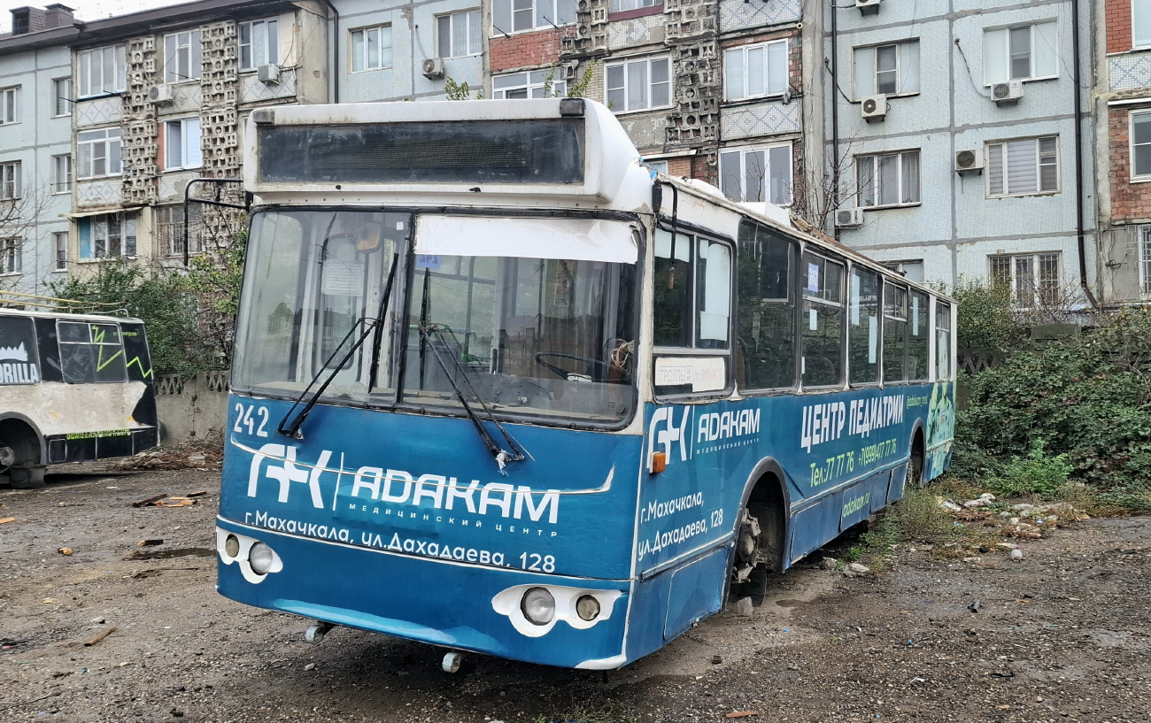 Махачкала, ЗиУ-682Г-016.05 № 242