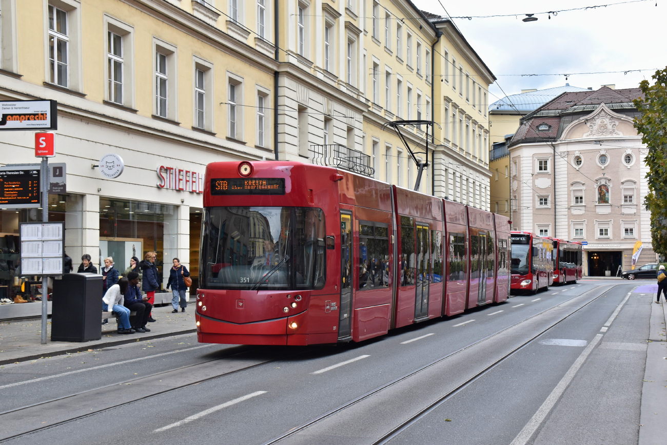 Инсбрук, Bombardier Flexity Outlook № 351