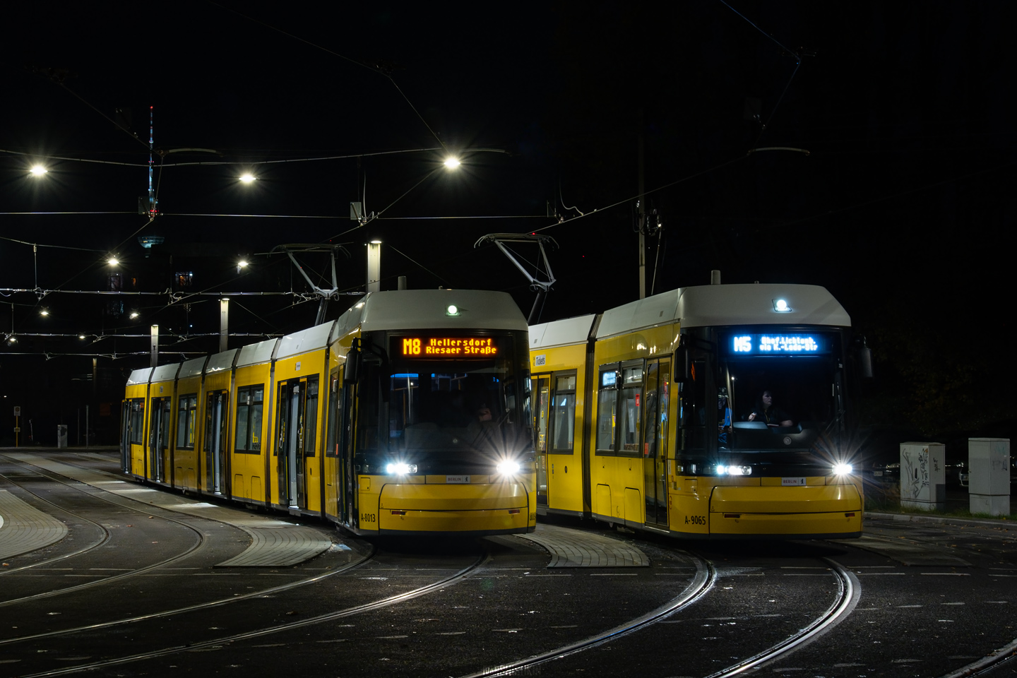 Берлин, Bombardier Flexity Berlin (GT8-08ER/F8E) № 8013