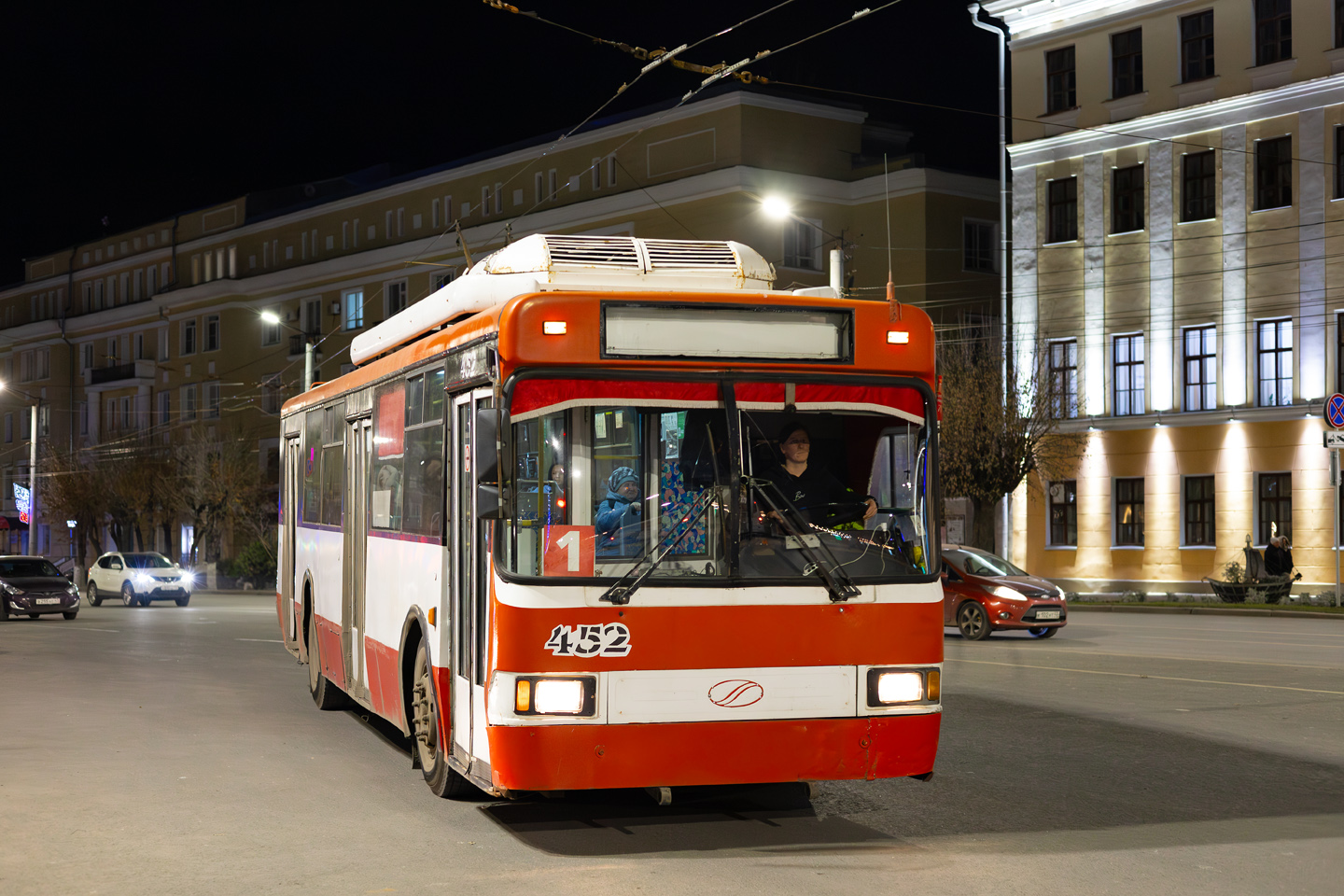 Киров, БТЗ-52764Р № 452