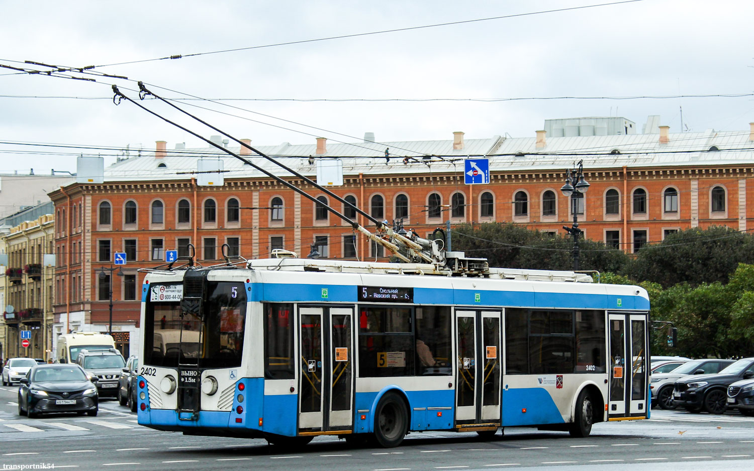Санкт-Петербург, БКМ 321 № 2402