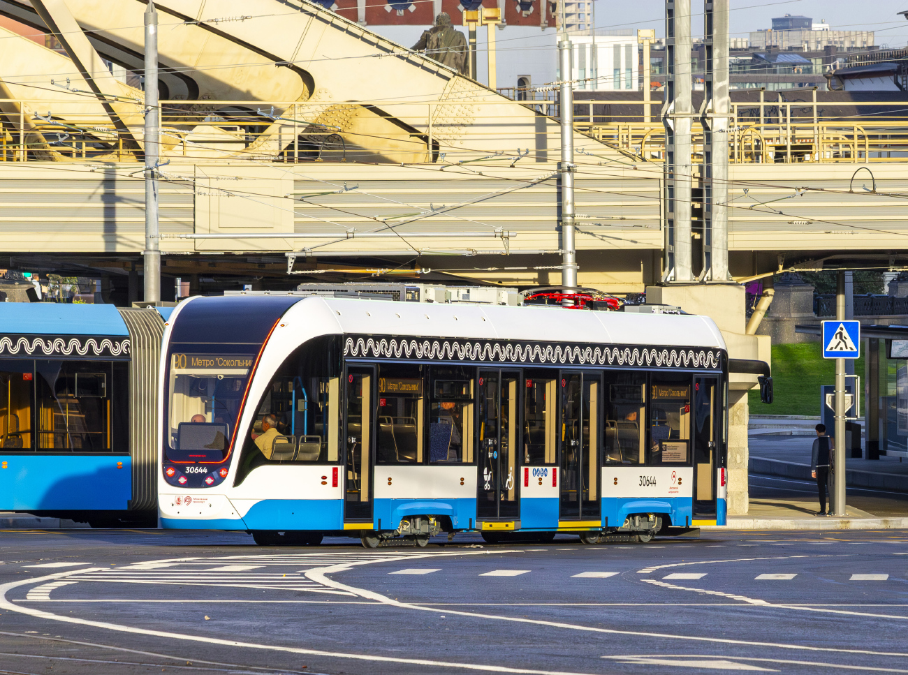 Moskva, 71-911EM “Lvyonok” č. 30644