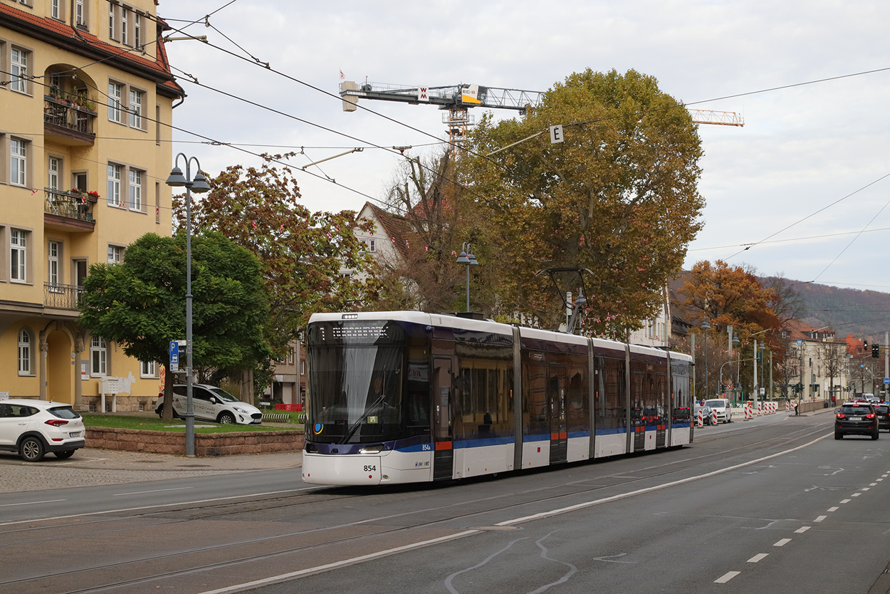 Йена, Stadler Tramlink № 854
