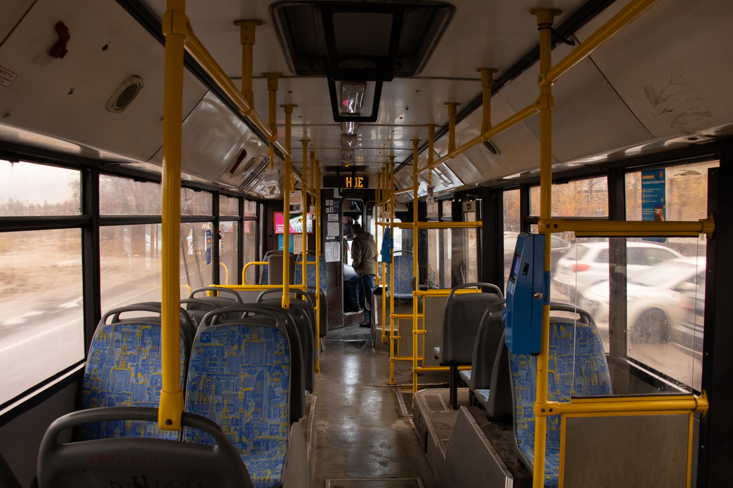 捷爾任斯克, SVARZ-MAZ-6235.00 # 039